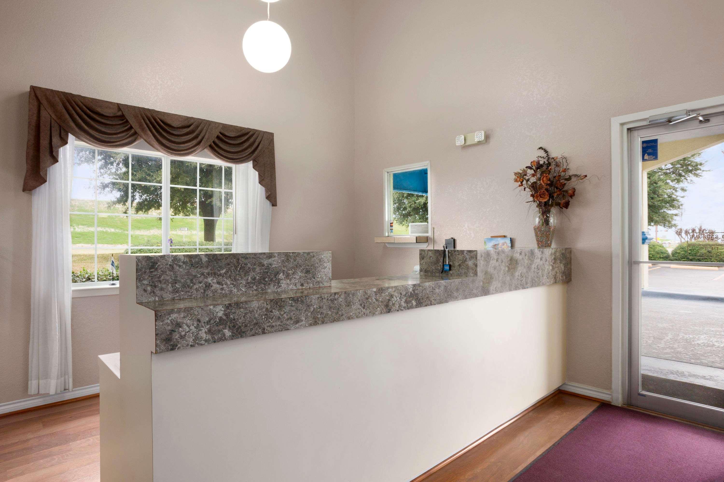 Travelodge By Wyndham Killeen/Fort Hood Bagian luar foto