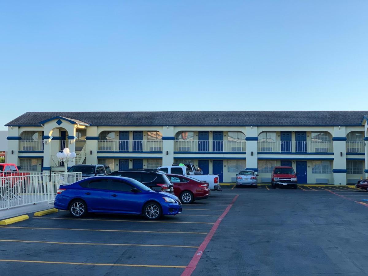 Travelodge By Wyndham Killeen/Fort Hood Bagian luar foto
